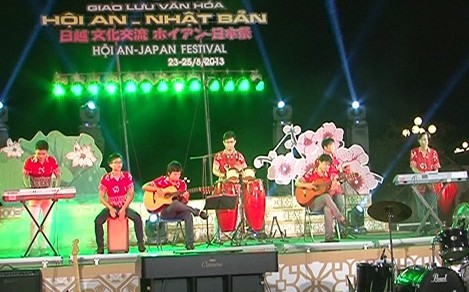 ホイアン日本際り、市民に深い印象を残す